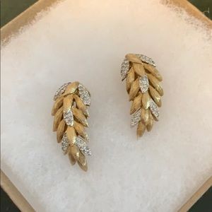 Vintage Panetta clip on earrings
